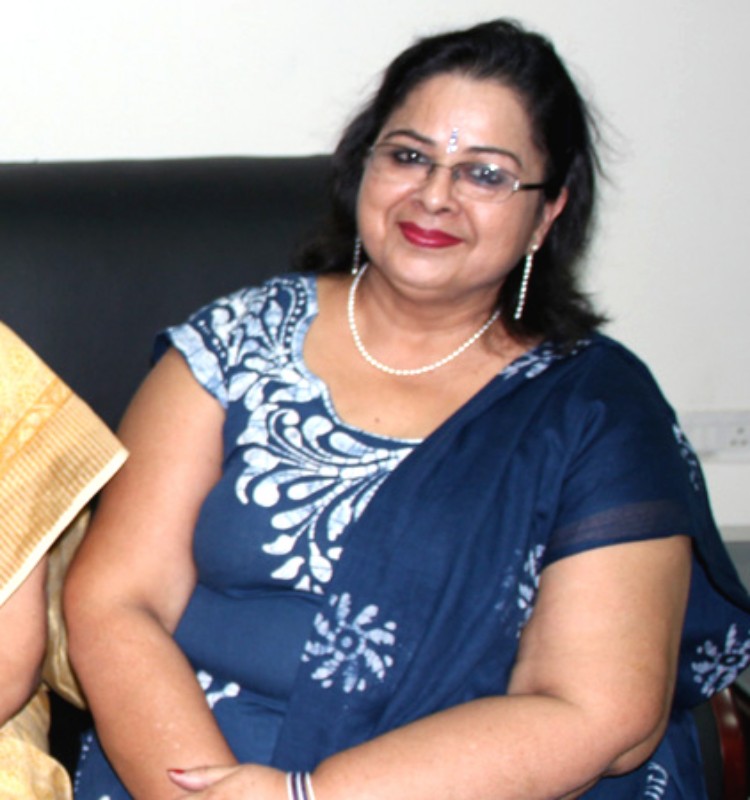 Dr. Veena Aggarwal
